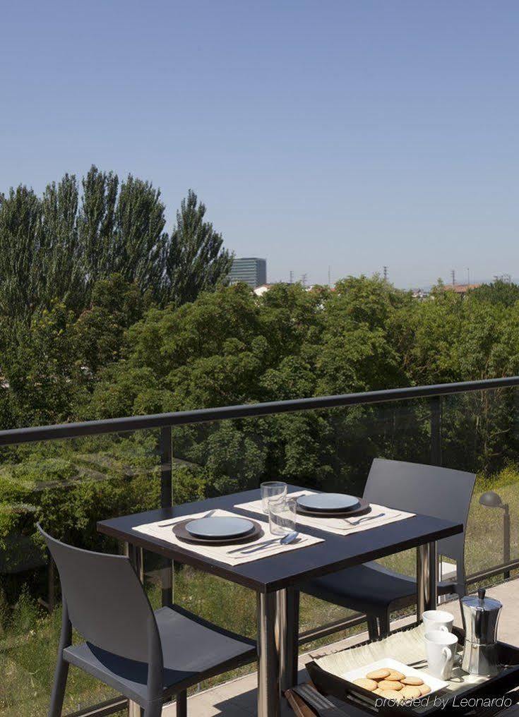 Aparthotel Jardines de Aristi Vitoria-Gasteiz Exterior foto